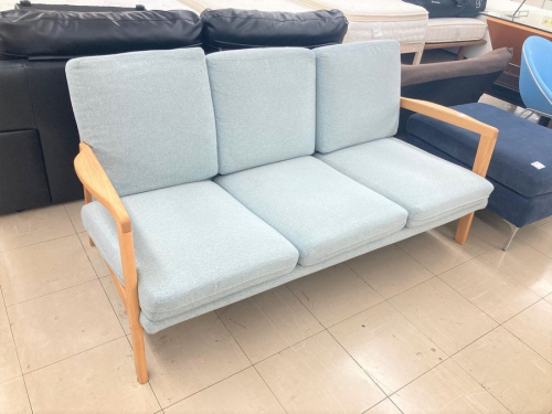 家具のソファ