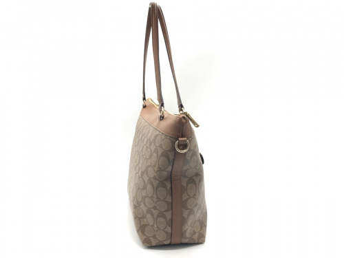 トートバッグのCOACH