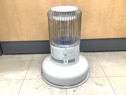 ヒーターの石油ストーブ