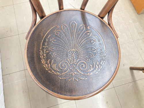 トンの牛久家具