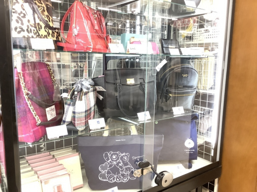 バッグのブランド