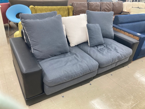 生活家具のソファー
