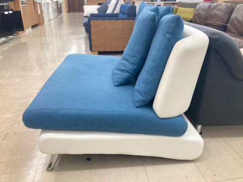 ソファーの2人掛けソファー