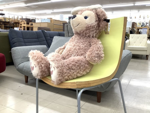 イスのコーヒーテーブル