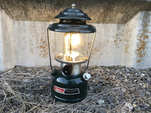 ランタンのガソリンランタン