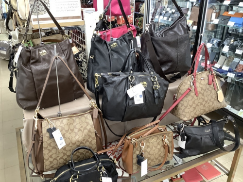 COACHのコーチ