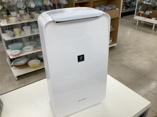 生活家電の除湿機