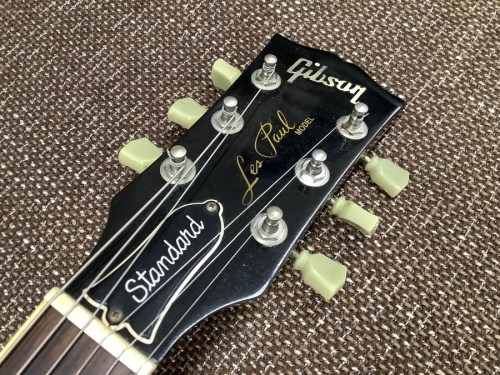 ギターのGibson