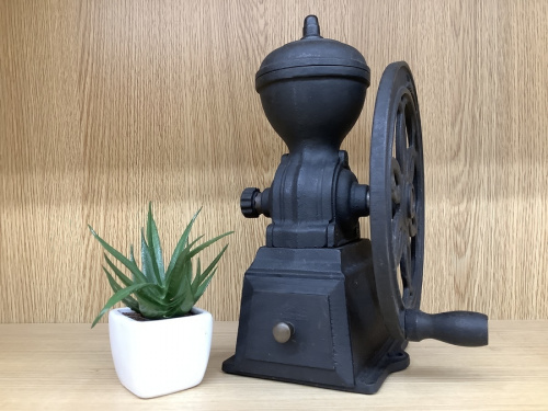 テーブルウェアの喫茶