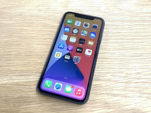 モバイル機器のスマートフォン