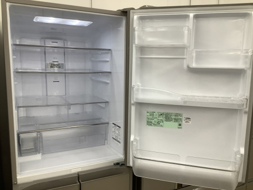 5ドア冷蔵庫のHITACHI