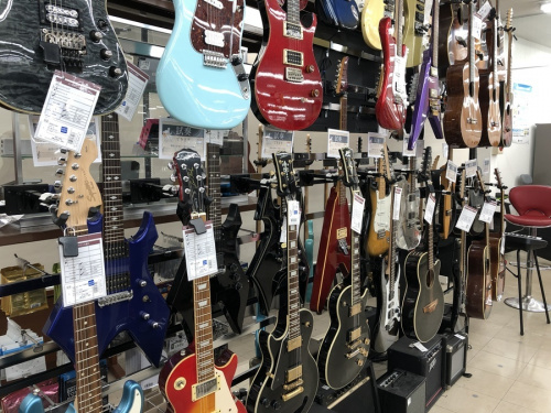エレキギターのfender japan
