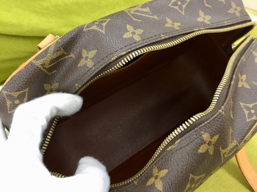シテMMのハンドバッグ