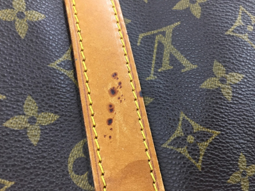 トラベルバッグのLOUIS VUITTON