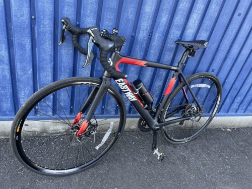 アウトドアの自転車