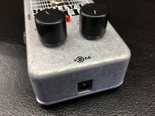 ベースエキスパンダーのElectro Harmonix
