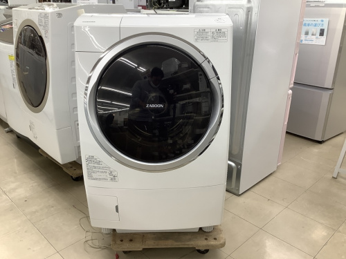 ドラム式洗濯機の洗濯機