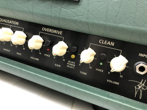 チューブギターアンプヘッドのBlackstar
