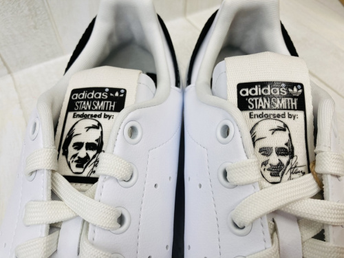 STAN SMITHのスニーカー買取