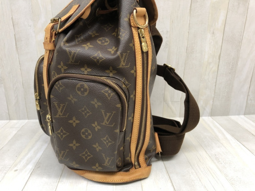 リュックのLOUIS VUITTON