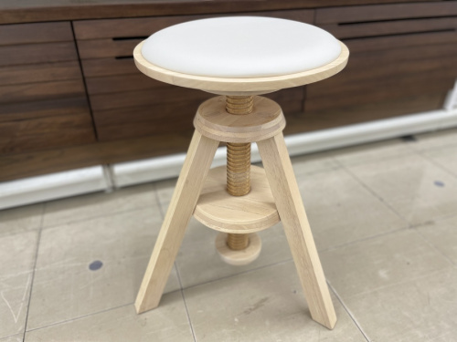 家具のイス