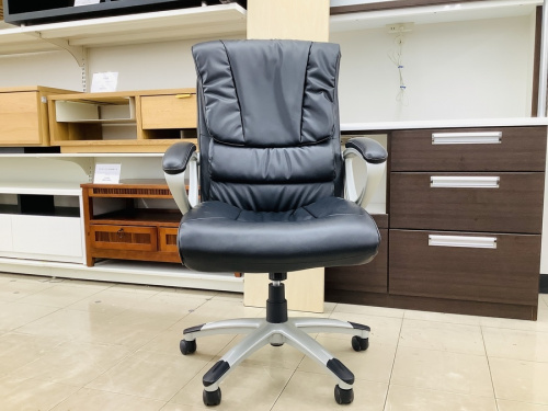 ワークチェアーのニトリ