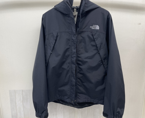 スクープジャケットのTHE NORTH FACE