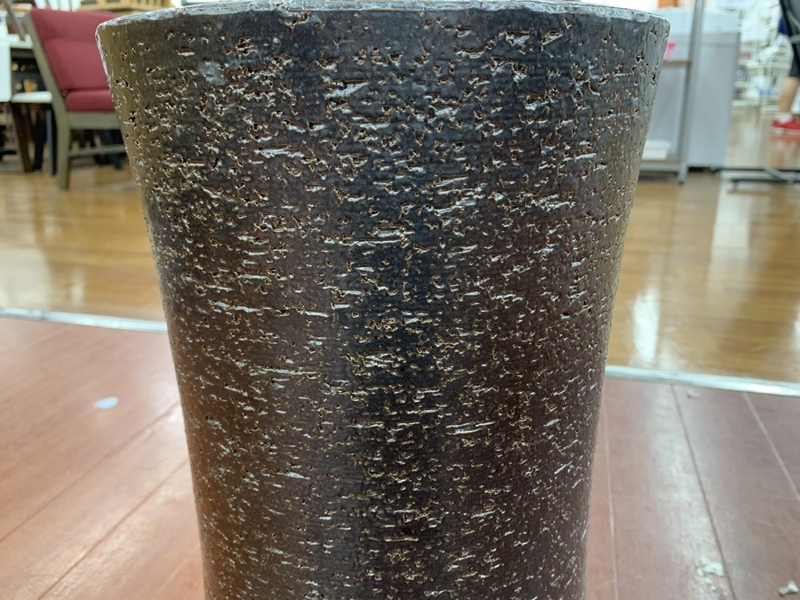 岩尾磁器(有田焼)の傘立てのご紹介！【所沢店】｜2022年09月03日