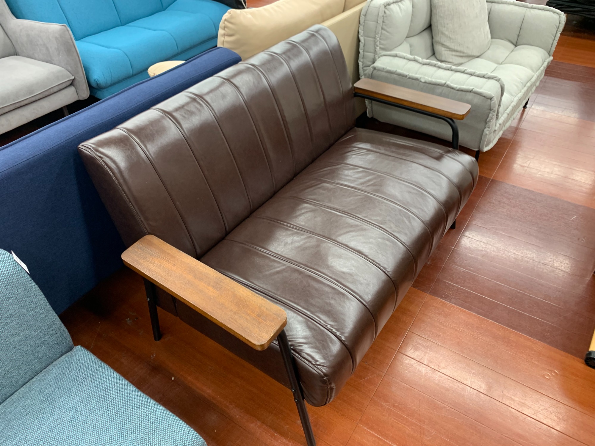 2人掛けソファーのご紹介です♪｜2023年03月26日｜リサイクルショップ