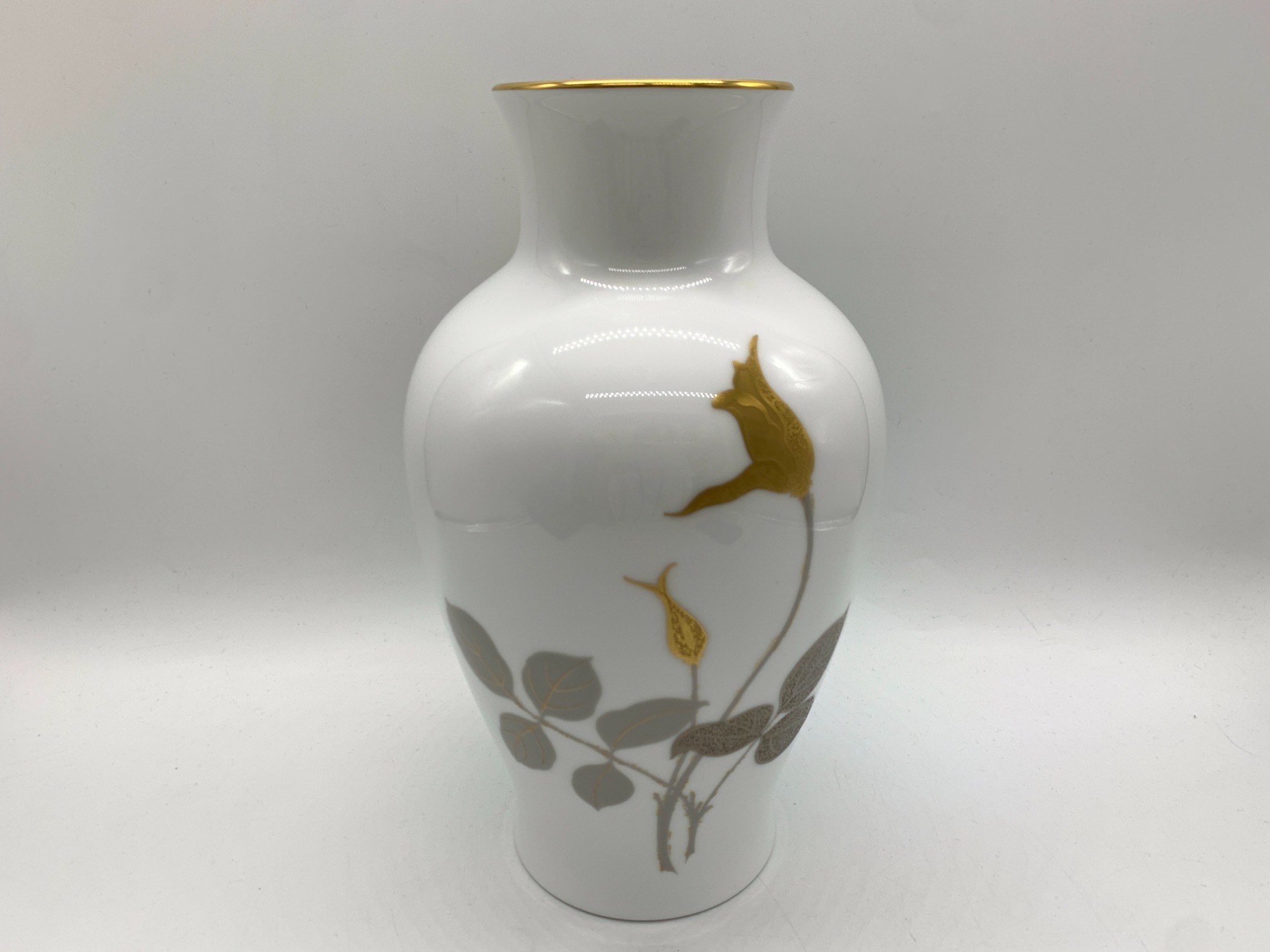 OKURAの花瓶をご紹介します。｜2024年06月11日｜リサイクルショップ