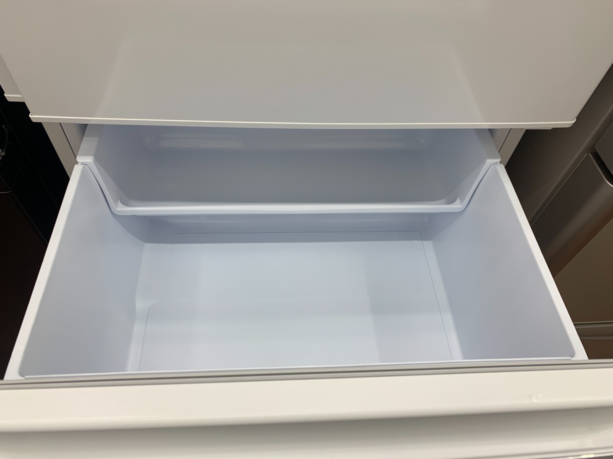 中古品 330L 3ドア冷蔵庫 三菱 MR-C33K 2024年製 エキスパート藤沢辻堂店