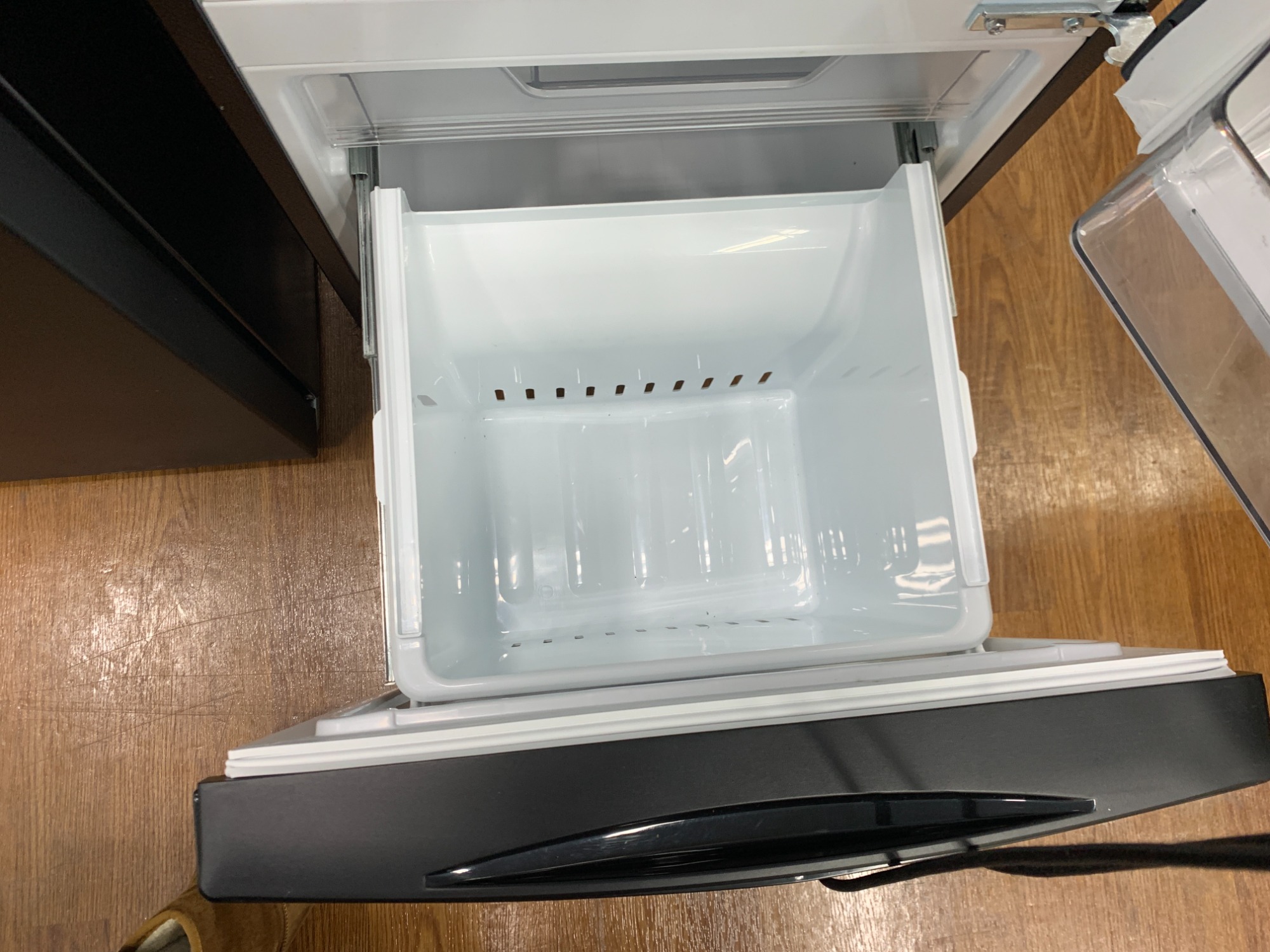引越しのため6月4日までTOSHIBA 冷蔵庫 2ドア153L 2023年式 東芝 (TOSHIBA) 2023年製 153L 2ドア 冷凍冷蔵庫 GR-U15BS 販売