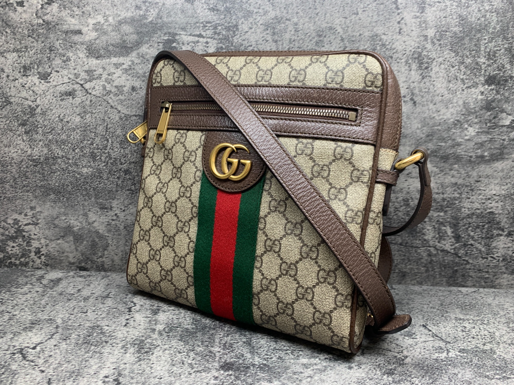 シェリーさま専用 シモンズのグランサリー 2モーター［ボックス］｜ベッド専門店