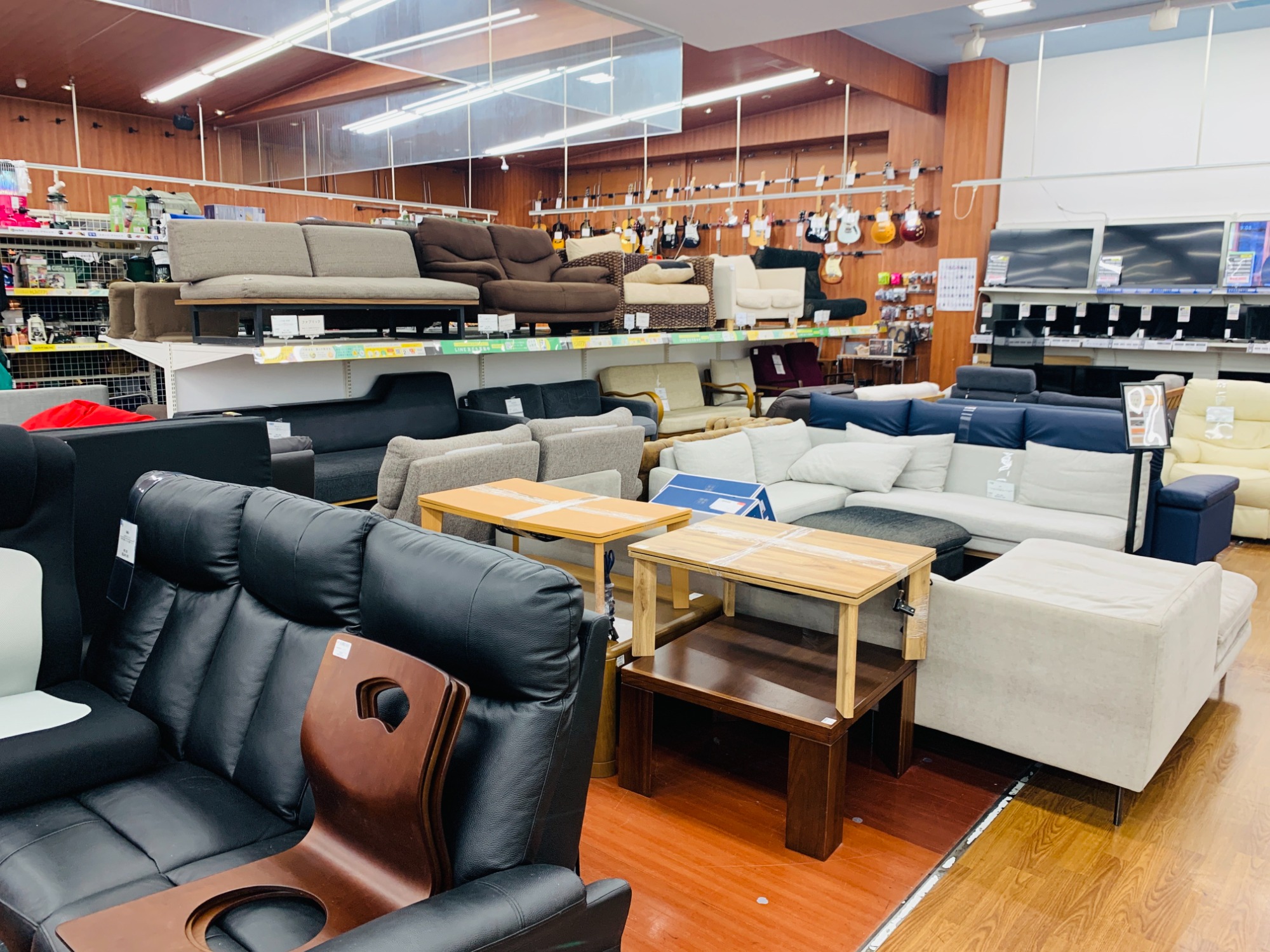 無印良品の2人掛けソファーのご紹介です♪｜2025年10月19日