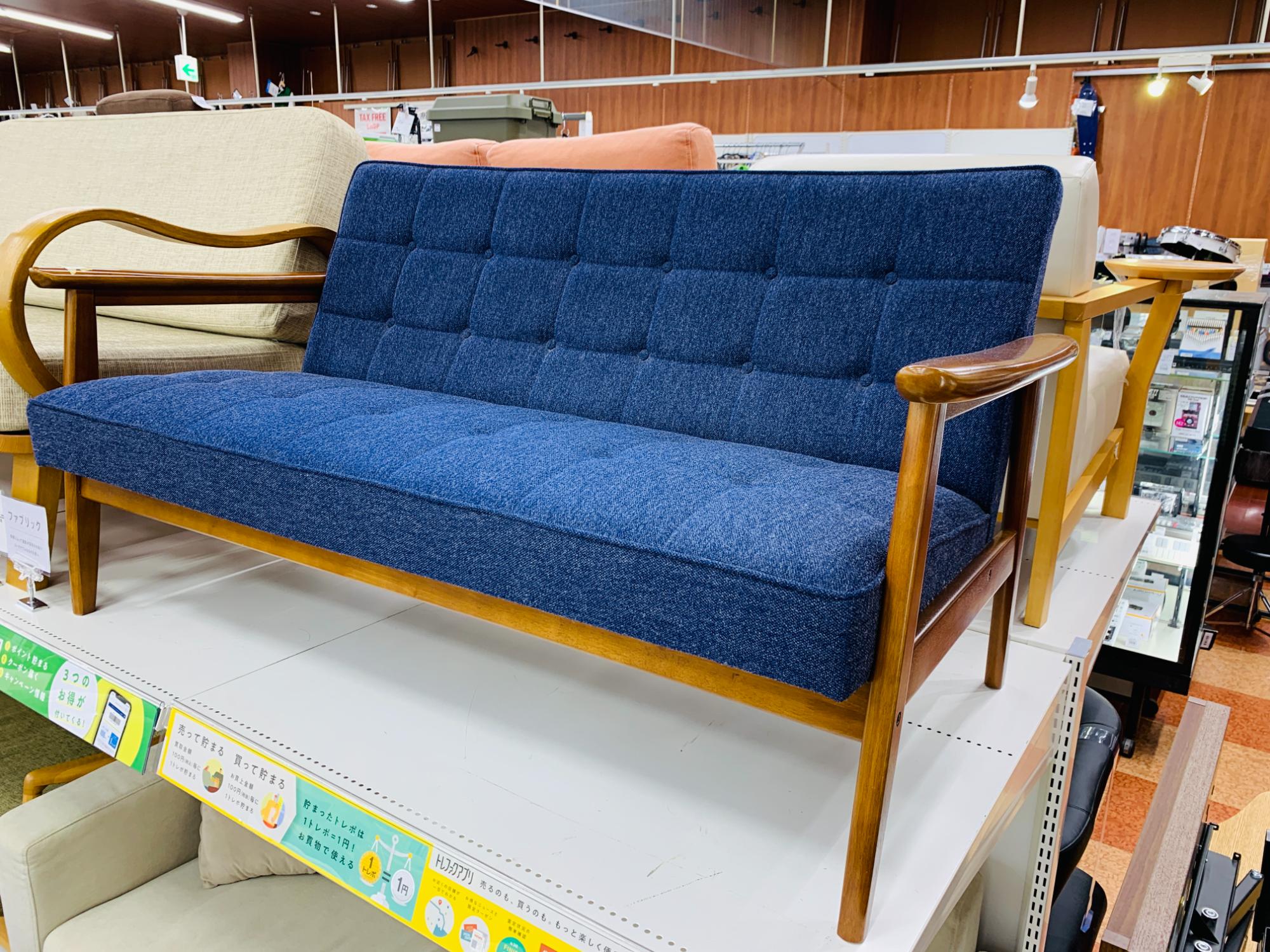 カリモク60 2人掛けソファーが入荷しました！！｜2026年04月11日