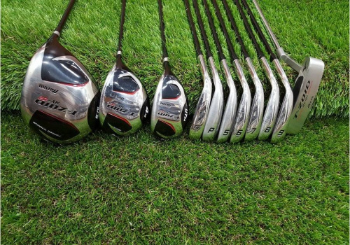 ゴルフセットのMIZUNO
