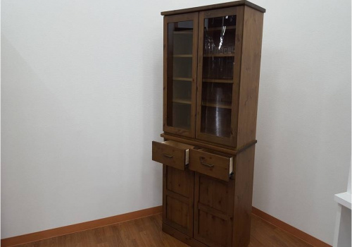 2枚扉ｶｯﾌﾟﾎﾞｰﾄﾞの所沢家具