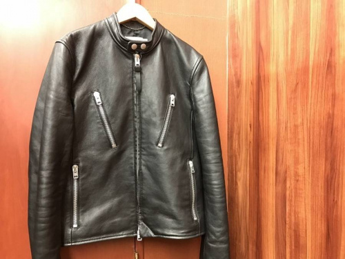 レザーのコーチ(COACH)