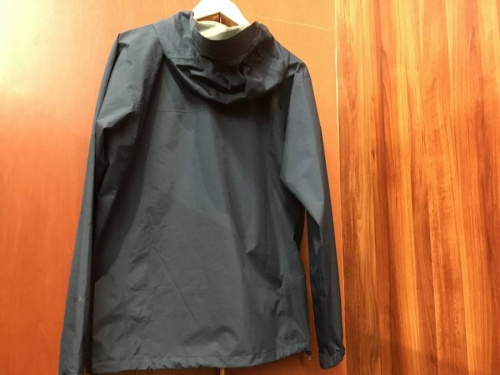 レインテックスクラウドのネイビー×ブラック