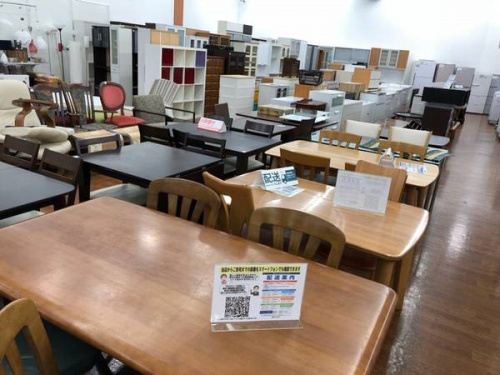 ダイニングセットの所沢