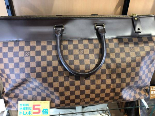 バッグのルイヴィトン（LOUIS VUITTON）