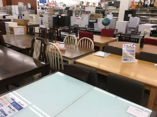 所沢　新座　ふじみ野　入間　東村山　清瀬　西東京　中古家具　買取の所沢中古家具　販売・買取