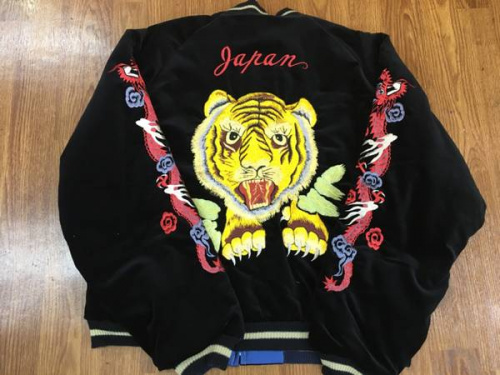 スカジャンの所沢　古着　買取