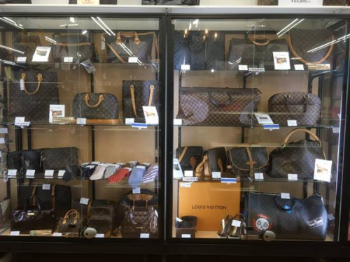 お買得ブランドバッグの所沢店新入荷