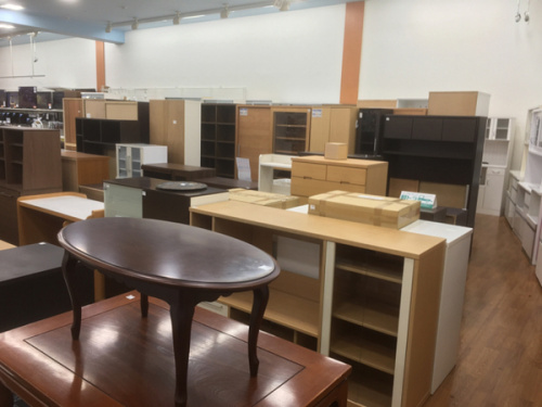 所沢　新座　ふじみ野　入間　東村山　清瀬　西東京　中古家具　買取の所沢店新入荷