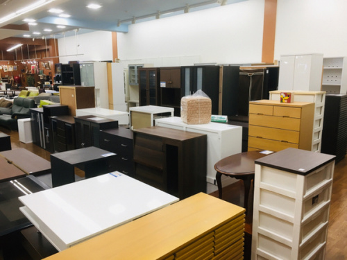 所沢　新座　ふじみ野　入間　東村山　清瀬　西東京　中古家具　買取の所沢店新入荷
