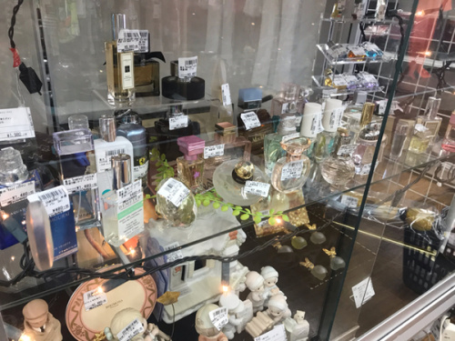 香水の所沢　新座　ふじみ野　入間　東村山　清瀬　西東京　中古香水　買取