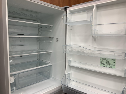 冷蔵庫の5ドア冷蔵庫