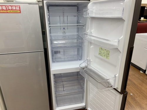 中古　安い　大型冷蔵庫のSHARP