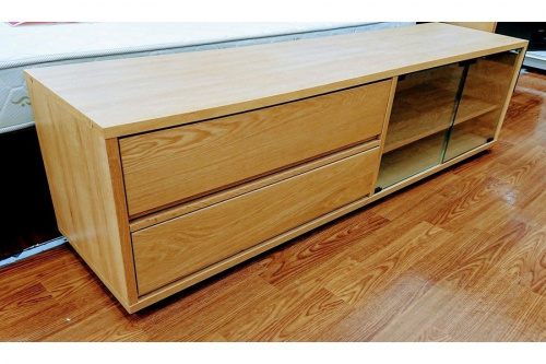 特選家具の所沢　家具